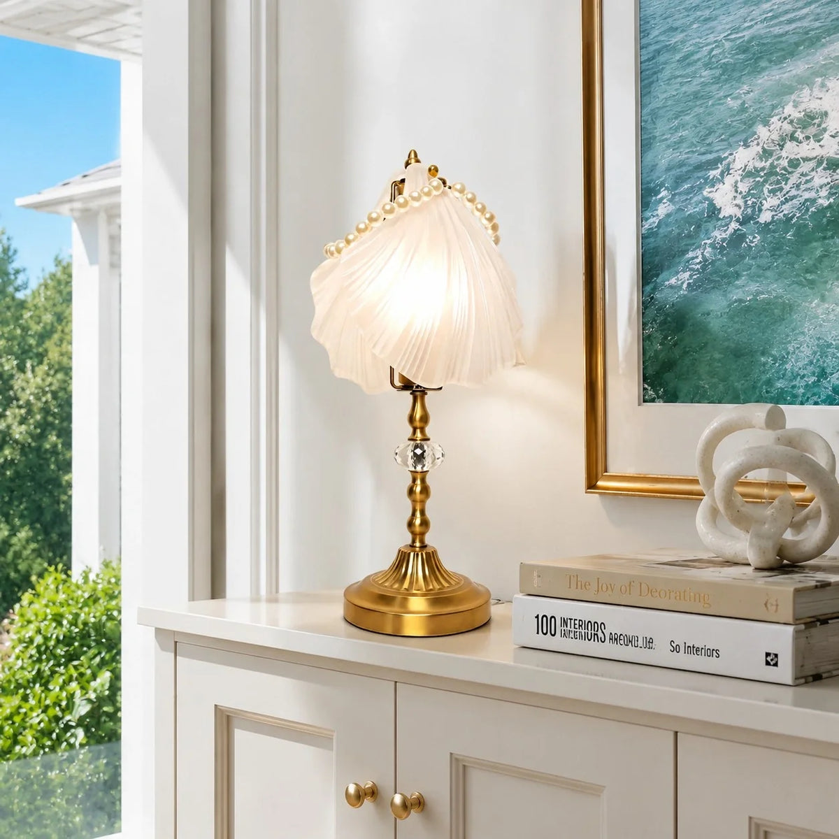 serilda-vintage-shell-pearl-chain-table-lamp