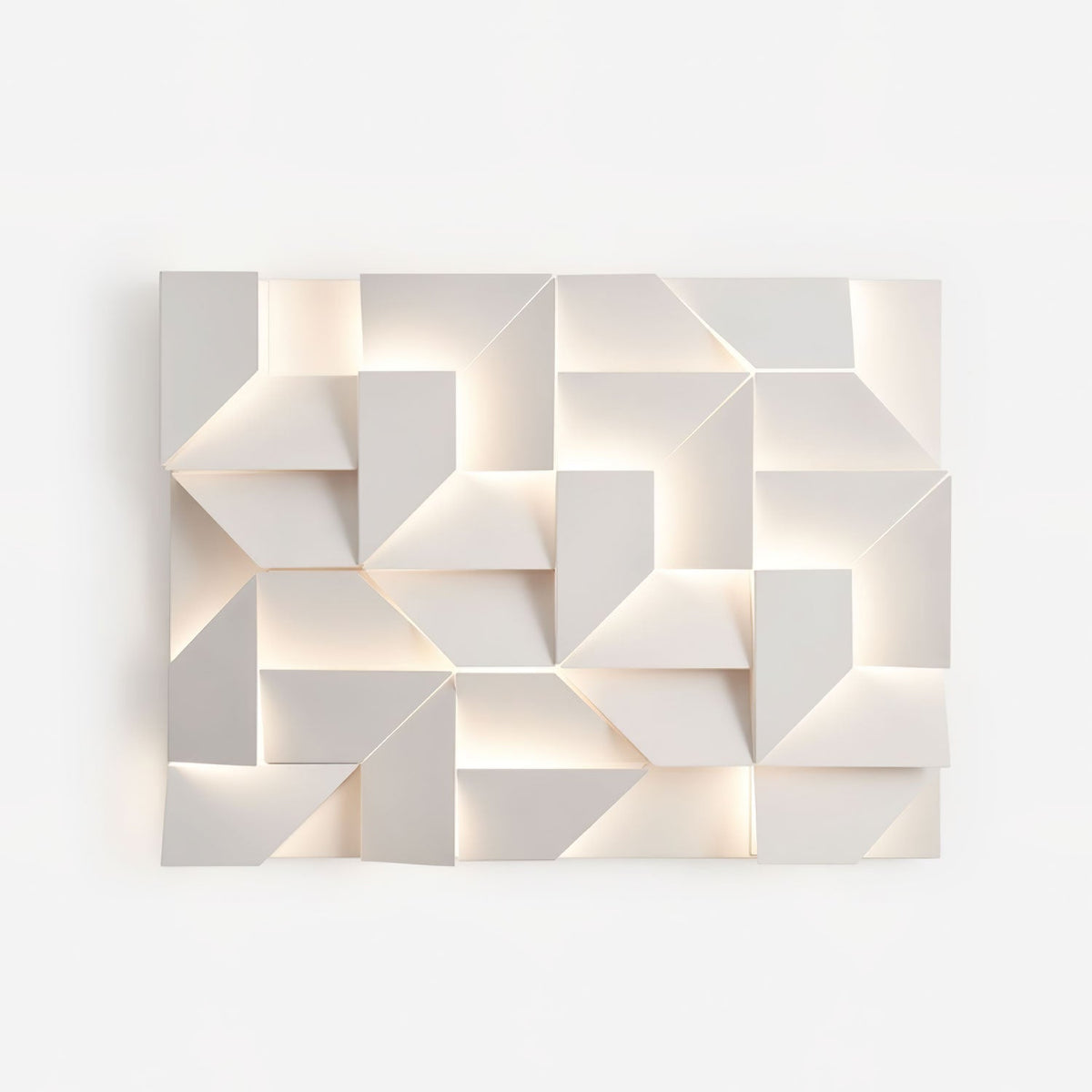 Shadows Charging Grand Sconce