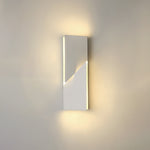 Shadows Charging Grand Sconce