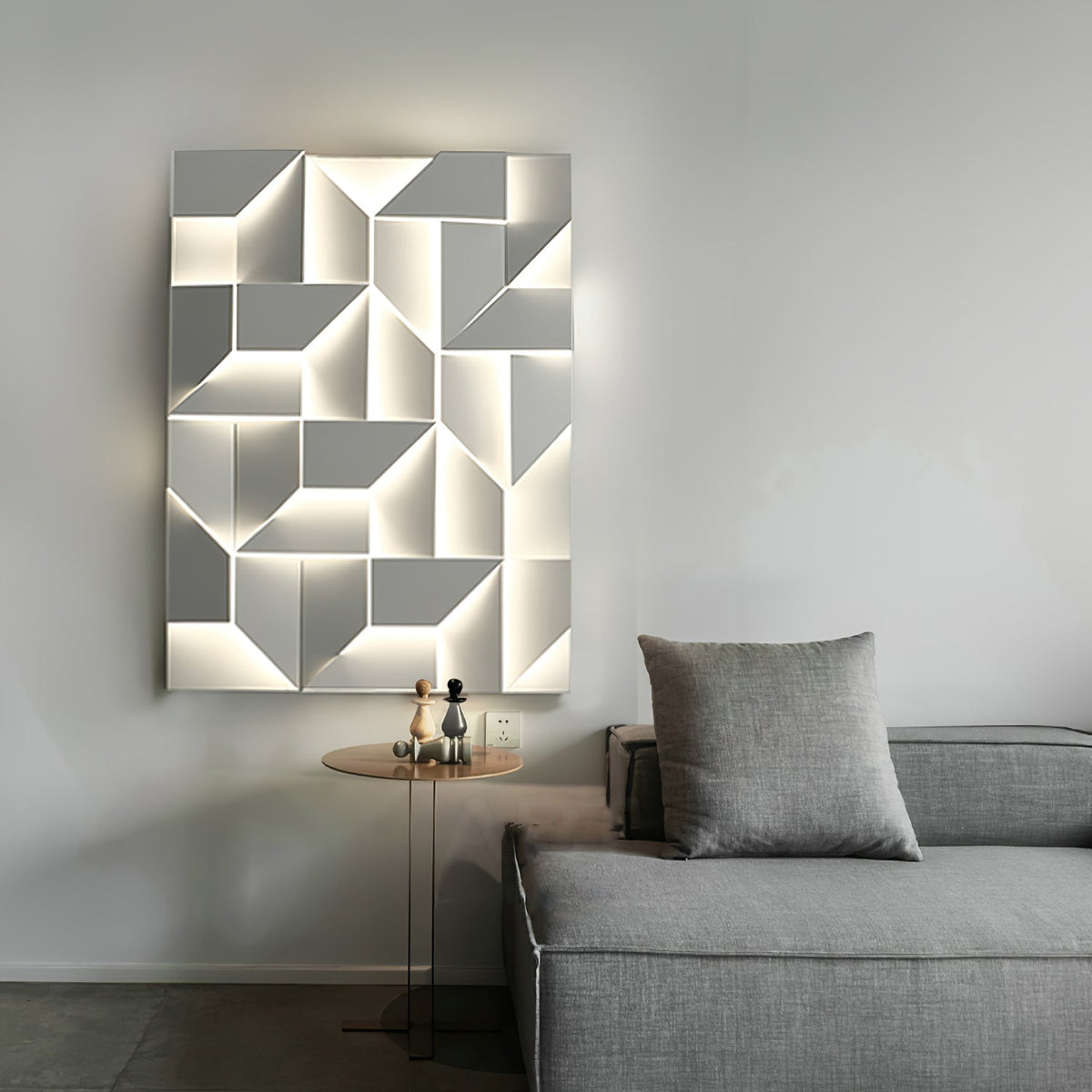 Shadows Charging Grand Sconce