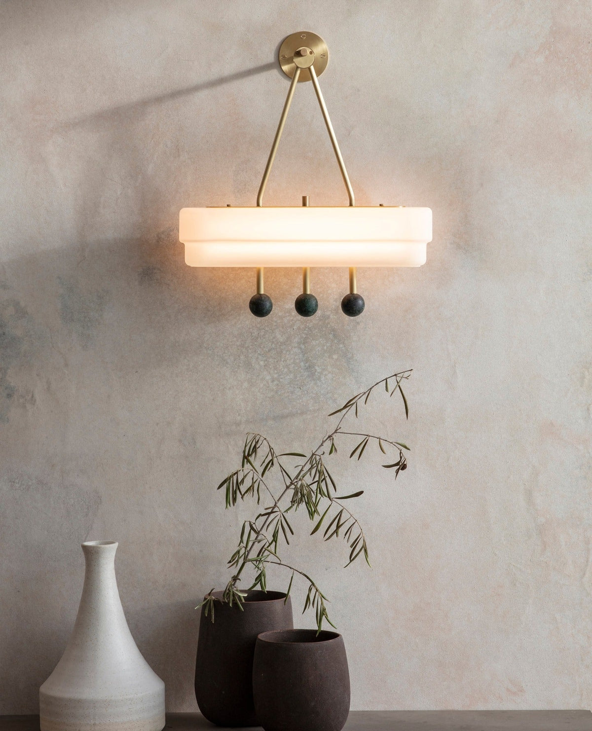 Spate Wall Light
