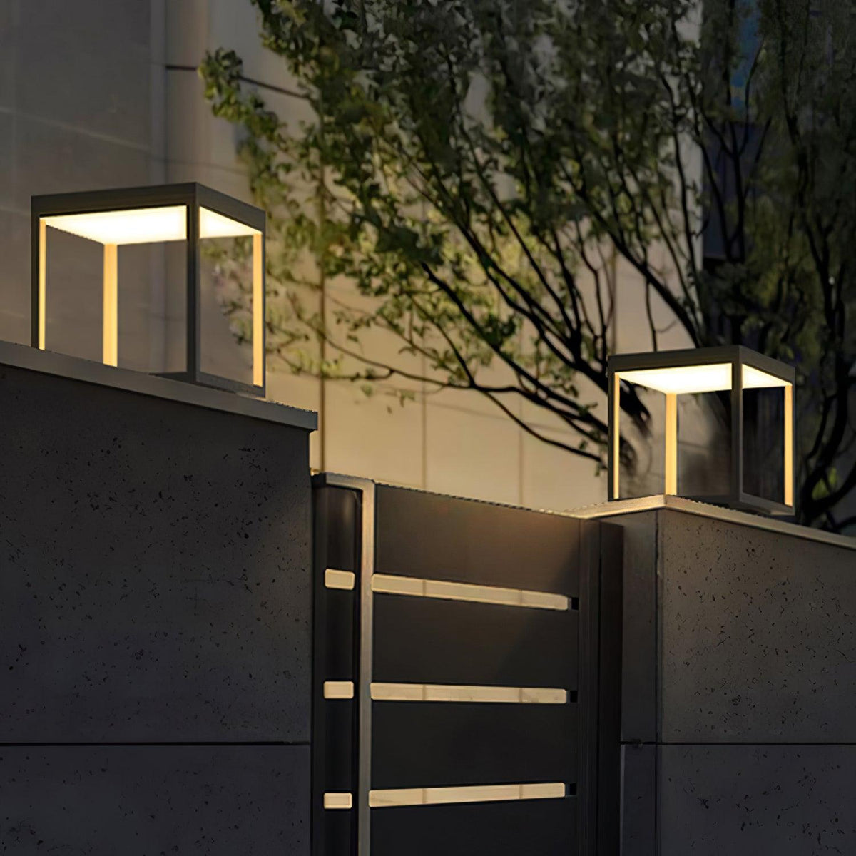 square-frame-fence-post-outdoor-light