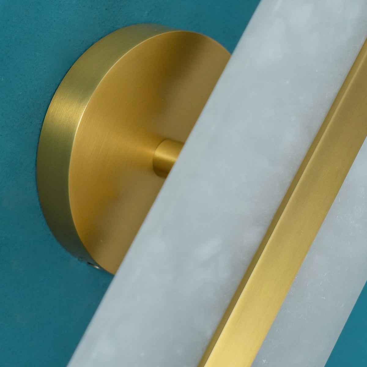 Alabaster Stone Wall Sconce with LED Illumina