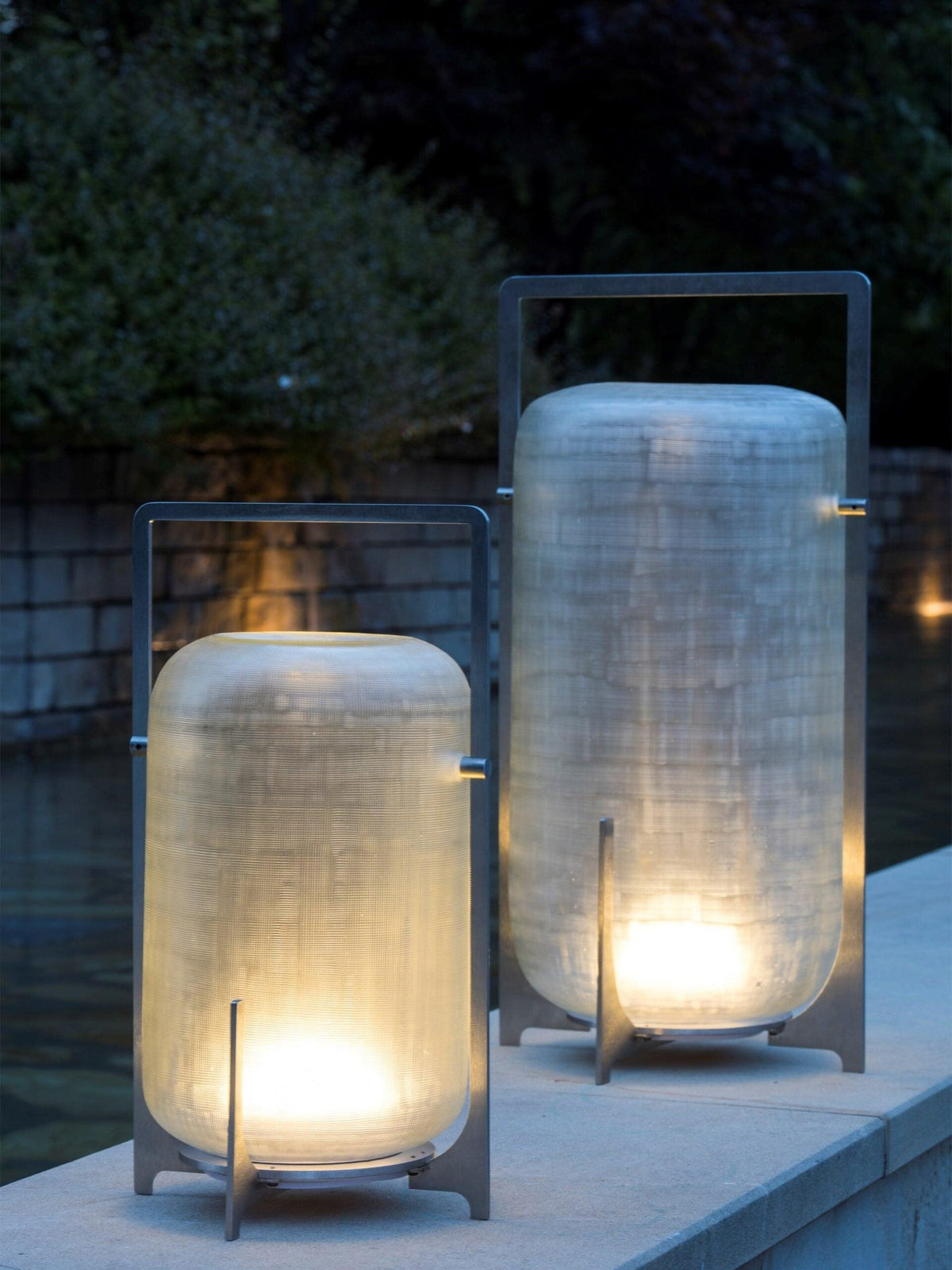 Twilight Lantern Portable Rechargeable Dining Lamp for Outd