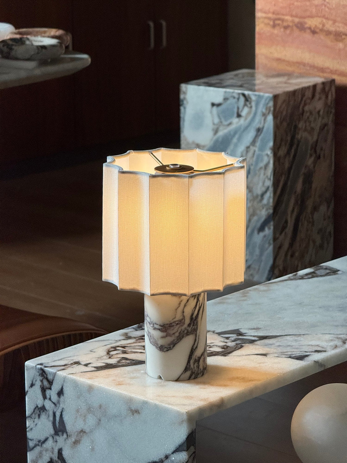 valli-table-lamp