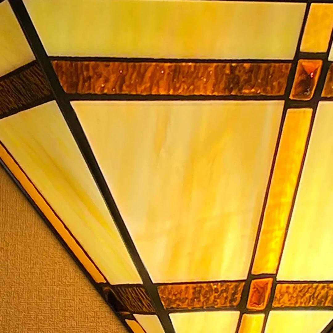 varenna-farmhouse-tiffany-stained-glass-wall-sconce