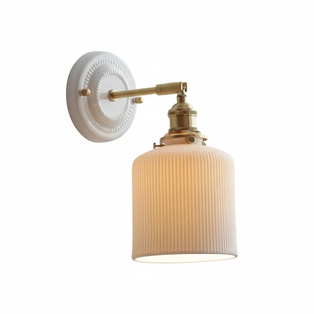 vintage-brass-textured-ceramic-wall-sconce