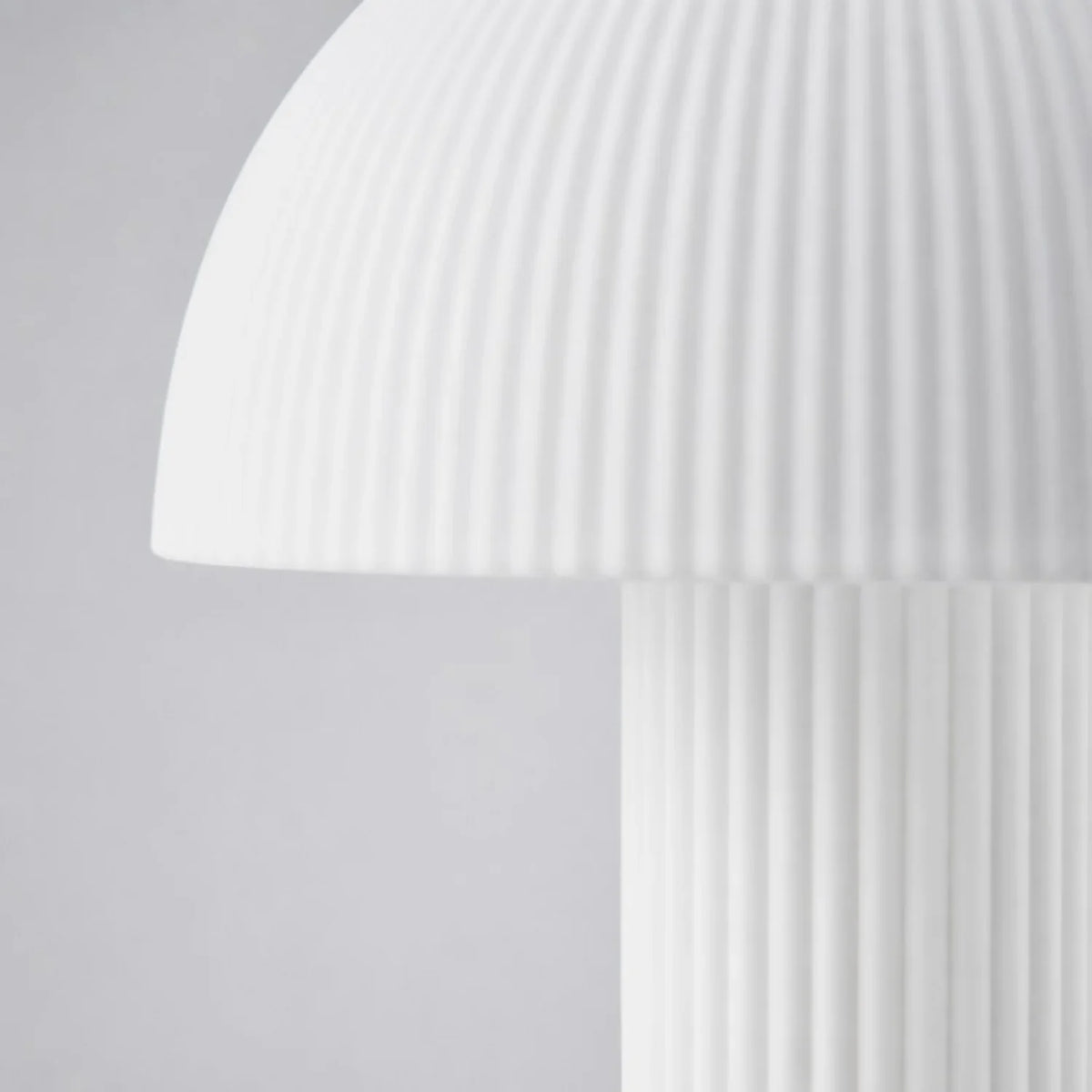 curvona-opaline-glass-mushroom-table-lamp