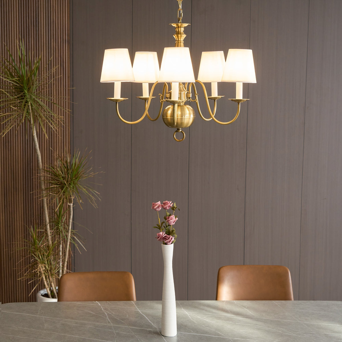 williamsburg-chandelier