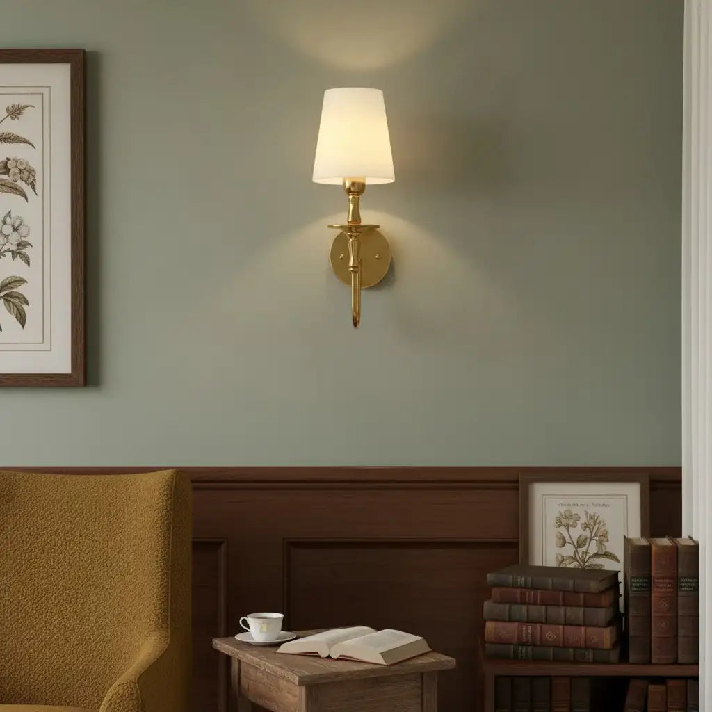 xanthe-retro-classic-gold-curving-arm-wall-sconce