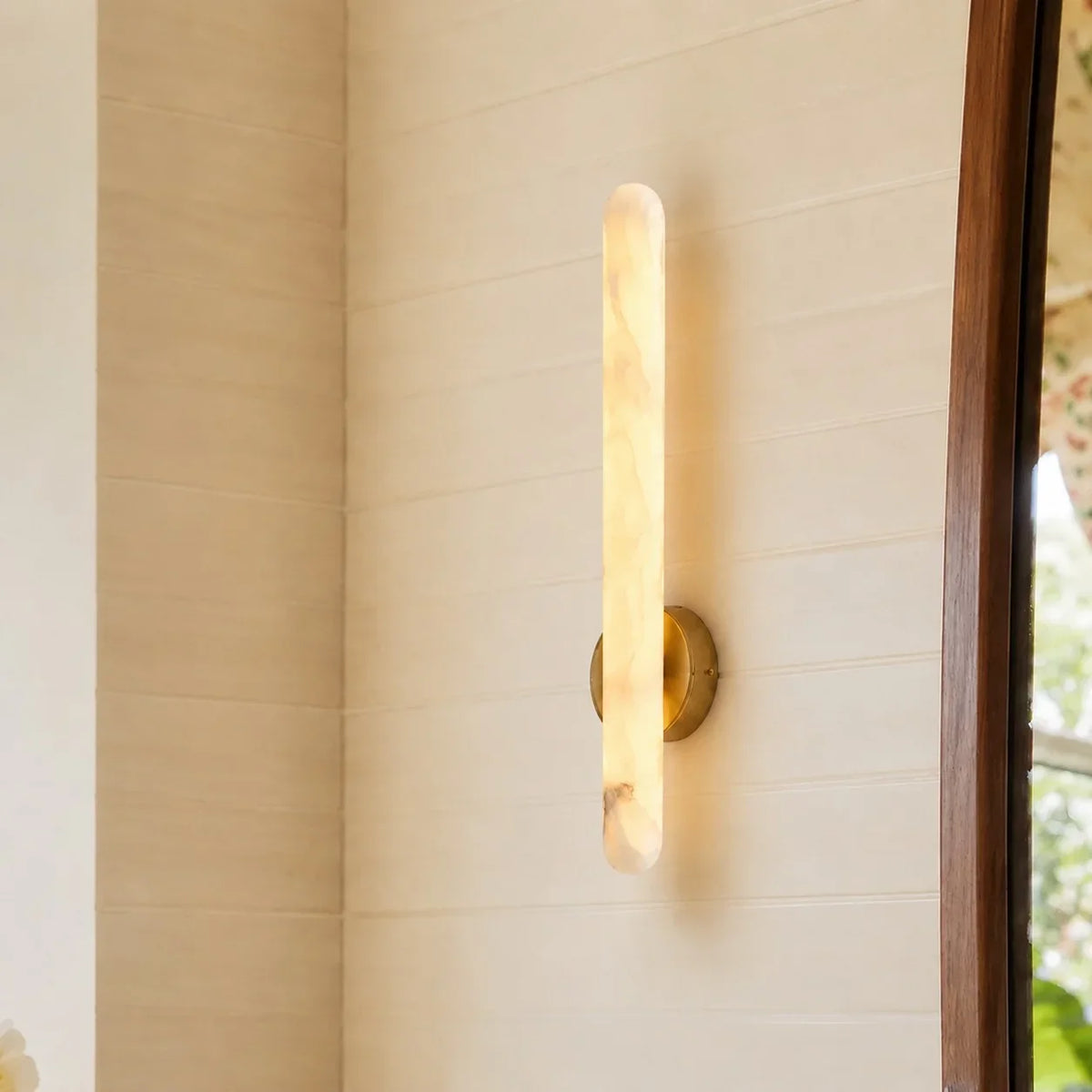 yvaina-minimalist-elongated-oval-alabaster-wall-lamp