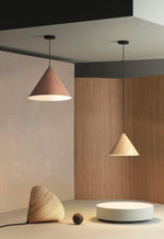 sleek-pyramid-shaped-pendant-light