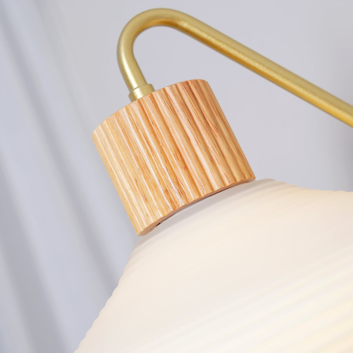 wohlert-wall-lamp