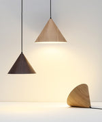 sleek-pyramid-shaped-pendant-light