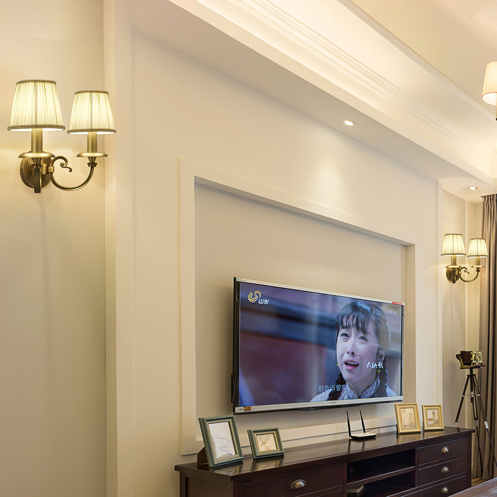 pleated-brass-wall-lamp
