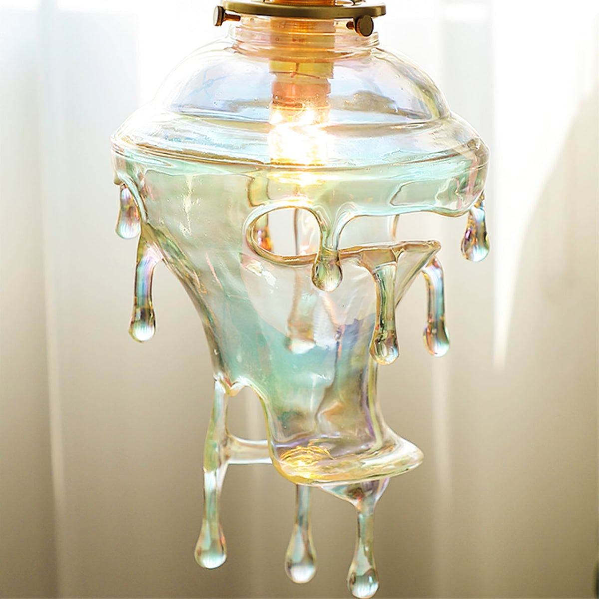 water-droplets-resin-pendant-lamp