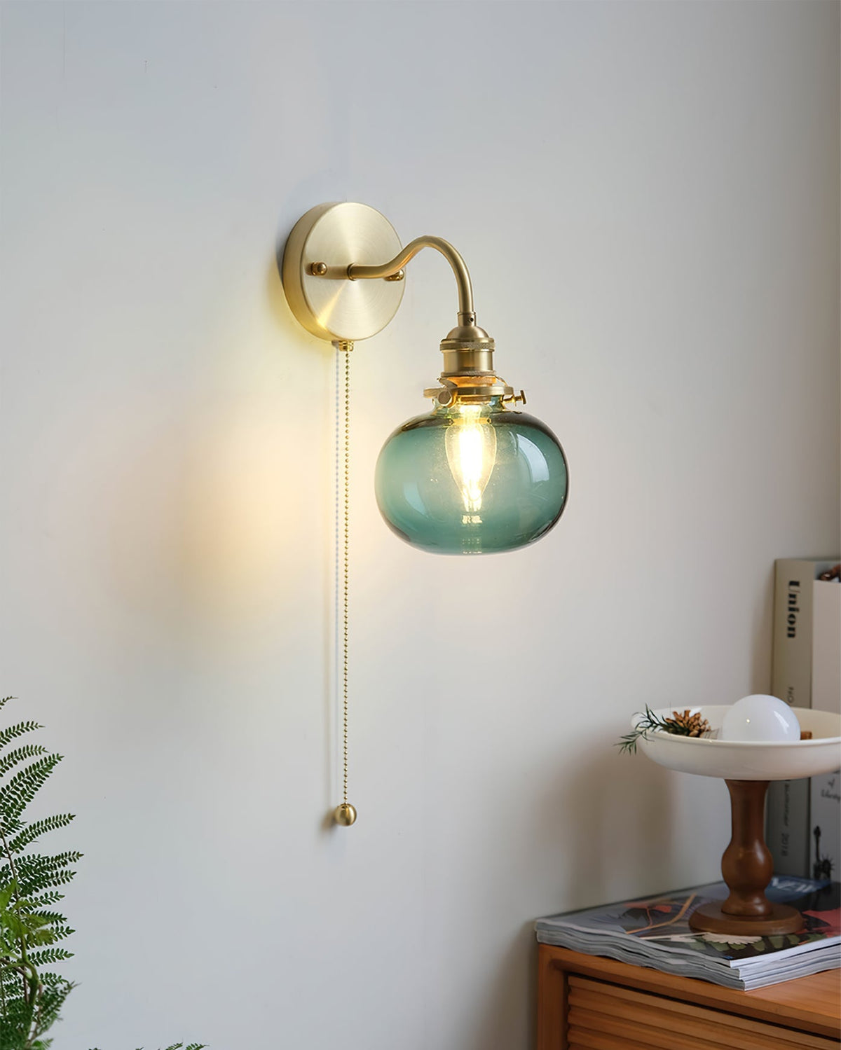 wingbo-glass-wall-lamp