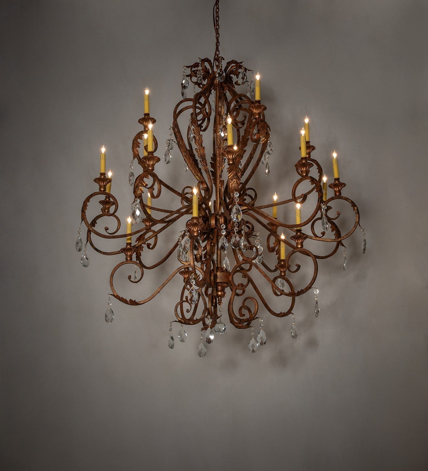 Serratina 20 Light Chandelier
