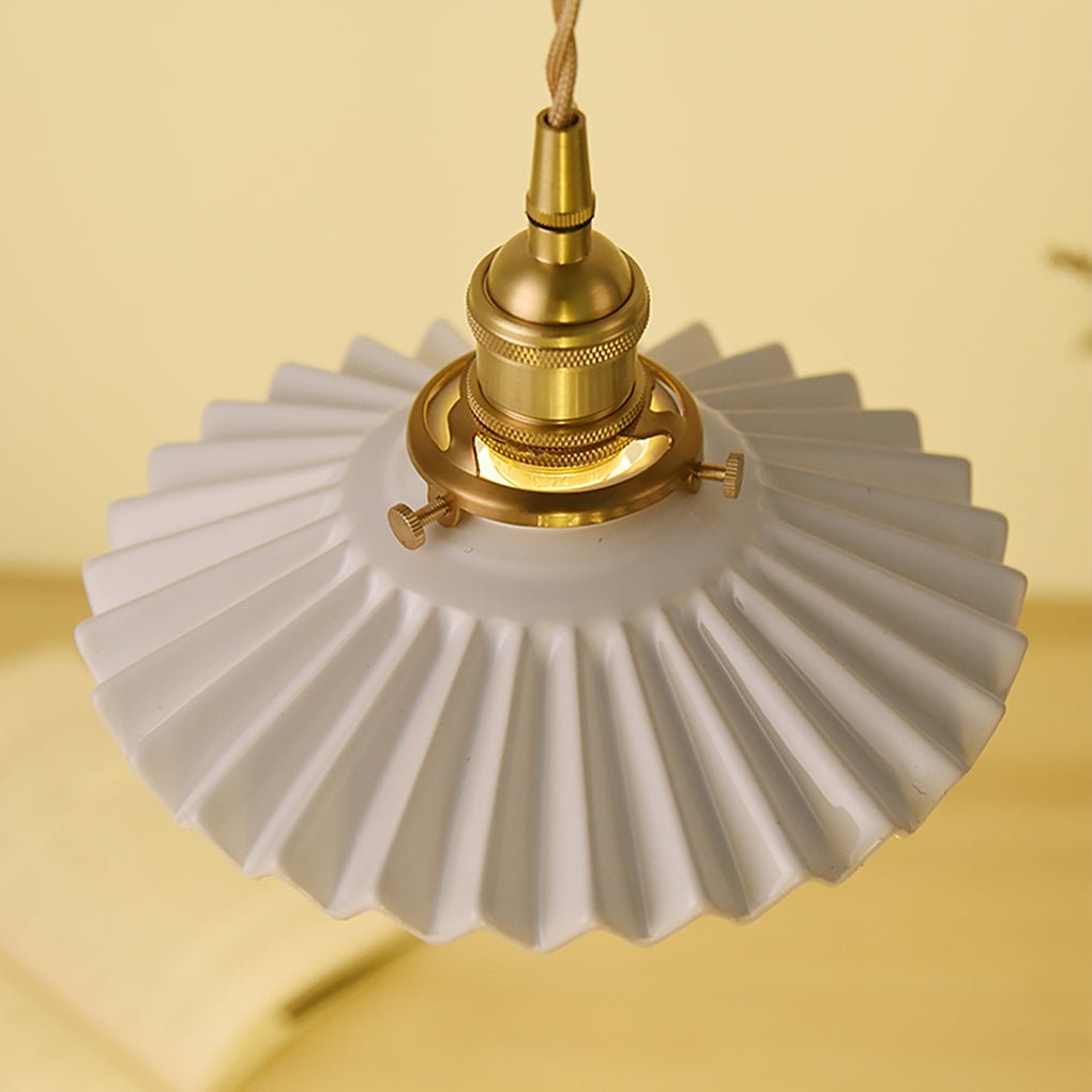 Nordic Vintage Ceramic Pleated Design Brass LED Pendent Lighting for Bedside Dining-table