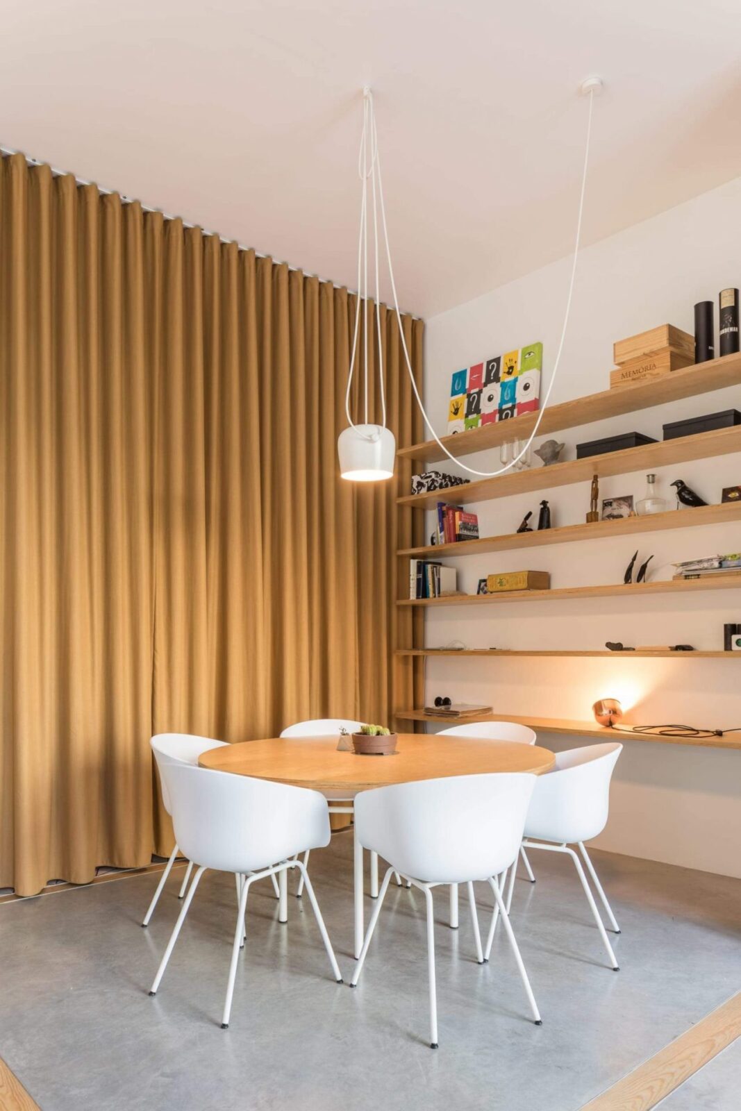 Aim Pendant Light