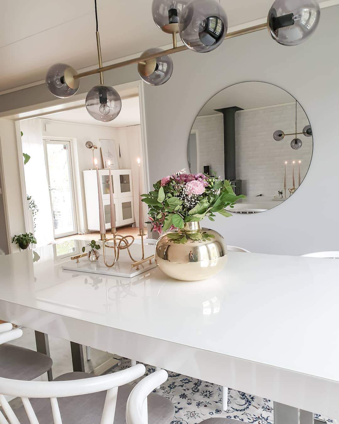 Orb Hanging Lamp