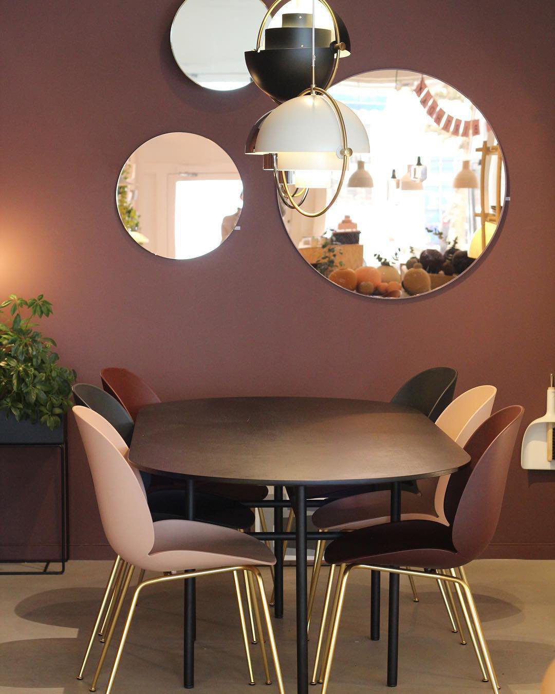 Irregular Sphere Hanging Lamp
