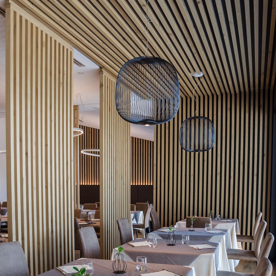 Spoke Suspension Pendant Light